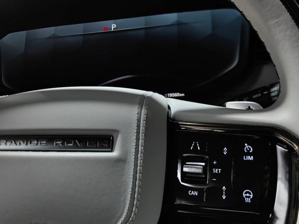 Land Rover Range Rover Sport III с пробегом 2022 года, цена 12 400 000 рублей, 19558 км, внедорожник, Автокод Объявления
