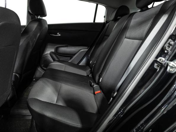 Kia Rio IV Рестайлинг с пробегом 2021 года, цена 1 799 777 рублей, 63374 км, хэтчбек, Автокод Объявления