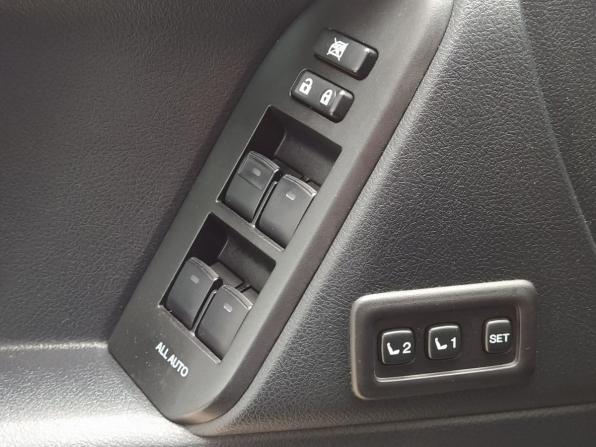 Toyota Land Cruiser Prado 150 Series Рестайлинг 2 с пробегом 2020 года, цена 6 948 000 рублей, 70000 км, внедорожник, Автокод Объявления
