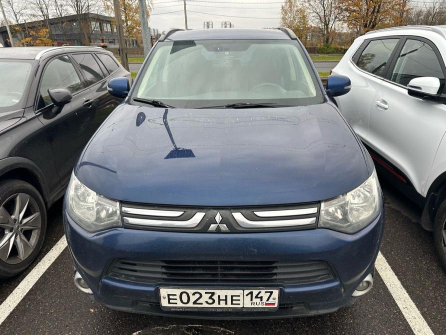 Mitsubishi Outlander III Рестайлинг Санкт-Петербург  - изображение 2