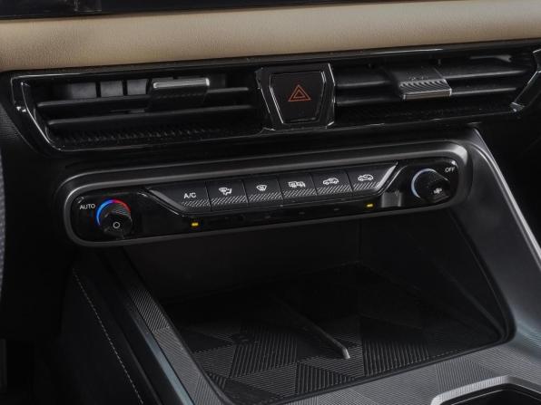 GAC GS3 с пробегом 2024 года, цена 2 050 000 рублей, 12178 км, внедорожник, Автокод Объявления
