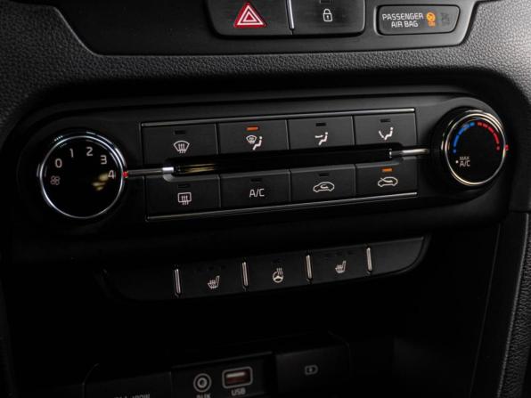 Kia Ceed III с пробегом 2018 года, цена 1 699 000 рублей, 42952 км, хэтчбек, Автокод Объявления