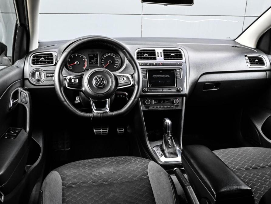 Volkswagen Polo V Рестайлинг Новороссийск  - изображение 6