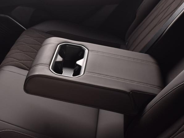 Geely Monjaro I Рестайлинг 2 с пробегом 2026 года, цена 3 989 995 рублей, 21 км, внедорожник, Автокод Объявления