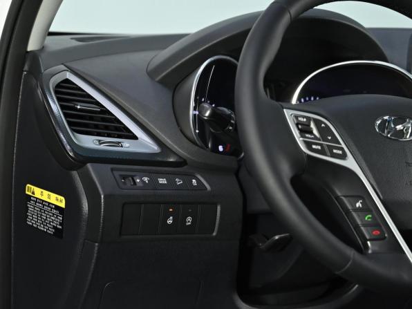 Hyundai Santa Fe III Рестайлинг с пробегом 2016 года, цена 1 899 000 рублей, 186000 км, внедорожник, Автокод Объявления
