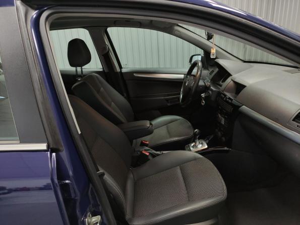 Opel Astra H Рестайлинг с пробегом 2008 года, цена 475 000 рублей, 157222 км, хэтчбек, Автокод Объявления