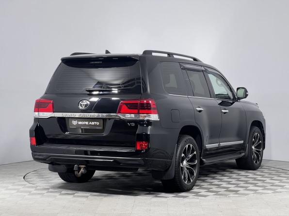 Toyota Land Cruiser 200 Series Рестайлинг 2 с пробегом 2016 года, цена 6 450 000 рублей, 145750 км, внедорожник, Автокод Объявления