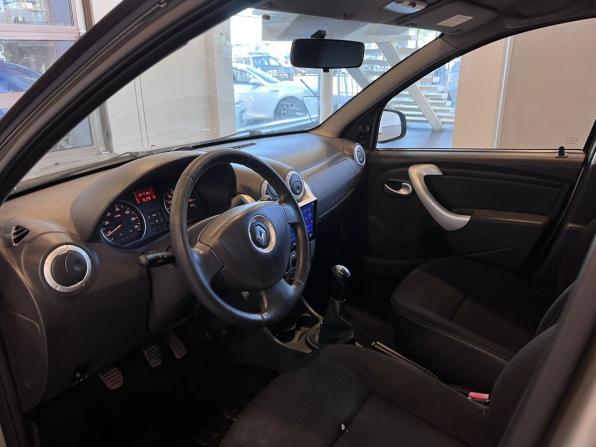 Renault Sandero I с пробегом 2011 года, цена 687 000 рублей, 127694 км, хэтчбек, Автокод Объявления