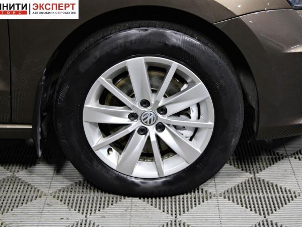 Volkswagen Polo V Рестайлинг с пробегом 2019 года, цена 1 297 000 рублей, 157373 км, седан, Автокод Объявления