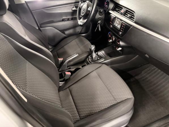 Kia Rio IV с пробегом 2018 года, цена 1 199 000 рублей, 158330 км, хэтчбек, Автокод Объявления