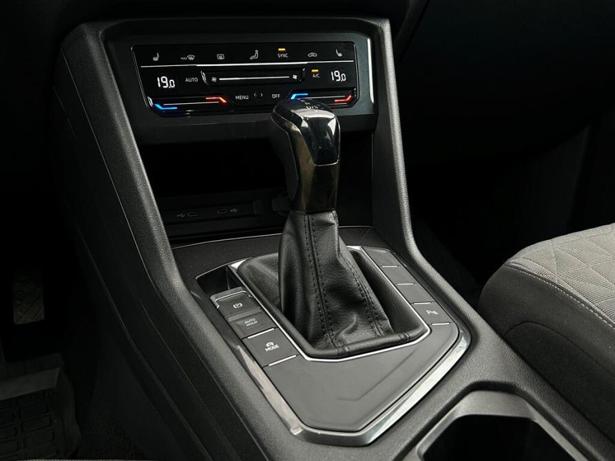 Volkswagen Tiguan II Рестайлинг Санкт-Петербург  - изображение 16