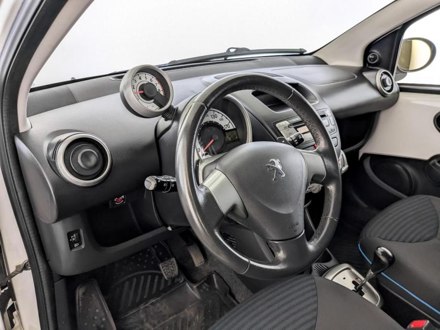 Peugeot 107 I Рестайлинг 2 Москва  - изображение 16