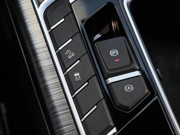 Geely Tugella I Рестайлинг с пробегом 2022 года, цена 2 600 000 рублей, 76274 км, внедорожник, Автокод Объявления