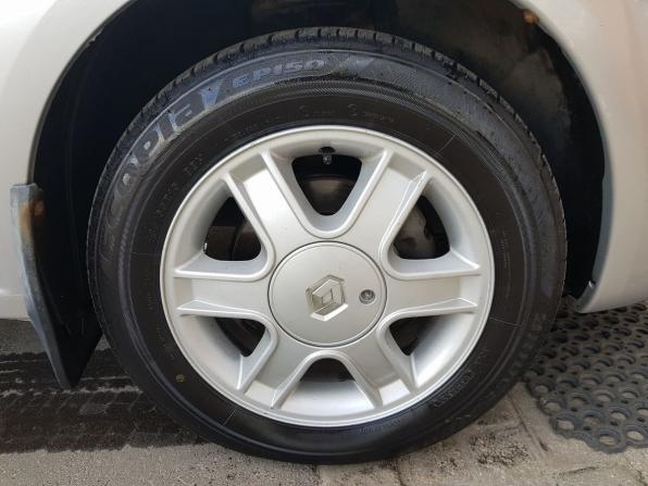 Renault Logan I Рестайлинг с пробегом 2013 года, цена 599 000 рублей, 125909 км, седан, Автокод Объявления
