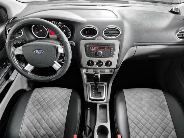Ford Focus II Рестайлинг с пробегом 2010 года, цена 220 000 рублей, 295054 км, хэтчбек, Автокод Объявления