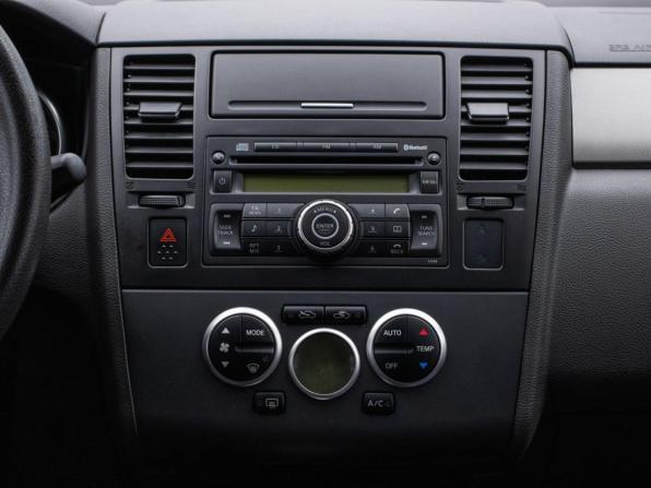 Nissan Tiida I с пробегом 2008 года, цена 848 000 рублей, 88726 км, хэтчбек, Автокод Объявления
