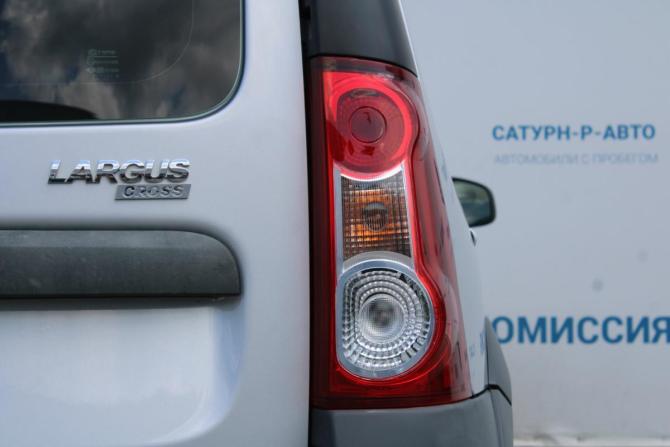 Lada (ВАЗ) Largus I с пробегом 2018 года, цена 850 000 рублей, 117000 км, универсал, Автокод Объявления