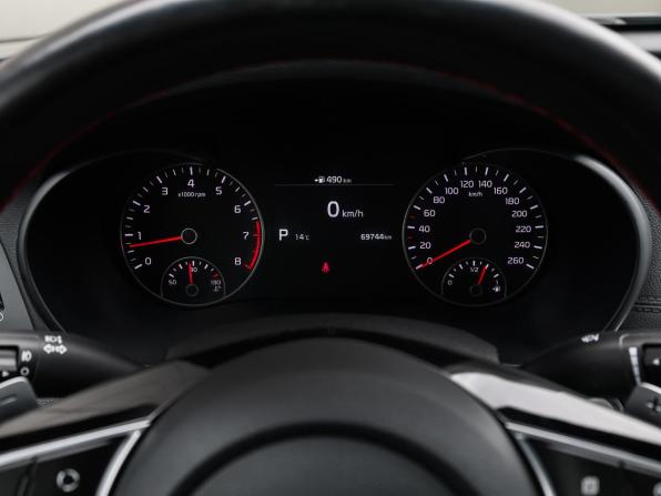 Kia Optima IV Рестайлинг с пробегом 2019 года, цена 2 298 000 рублей, 69703 км, седан, Автокод Объявления
