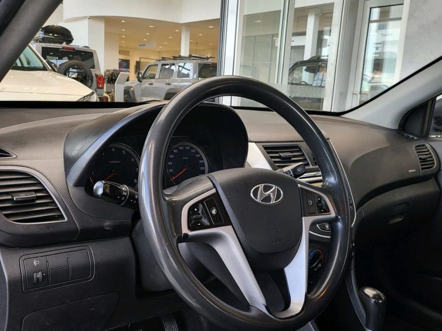 Hyundai Solaris I Мурманск  - изображение 15