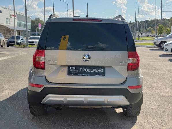 Skoda Yeti I Рестайлинг с пробегом 2016 года, цена 1 190 000 рублей, 164034 км, внедорожник, Автокод Объявления