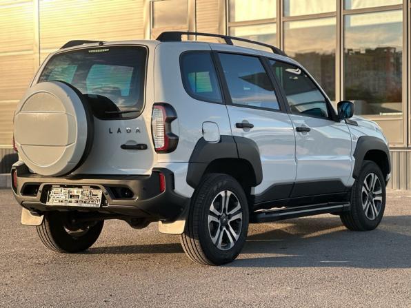 Lada (ВАЗ) Niva I Рестайлинг (Travel) с пробегом 2026 года, цена 1 590 000 рублей, 3272 км, внедорожник, Автокод Объявления