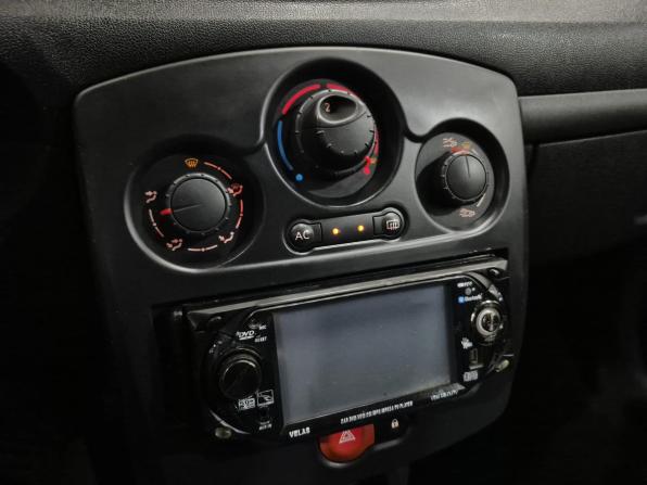 Renault Clio III с пробегом 2008 года, цена 385 000 рублей, 144434 км, хэтчбек, Автокод Объявления