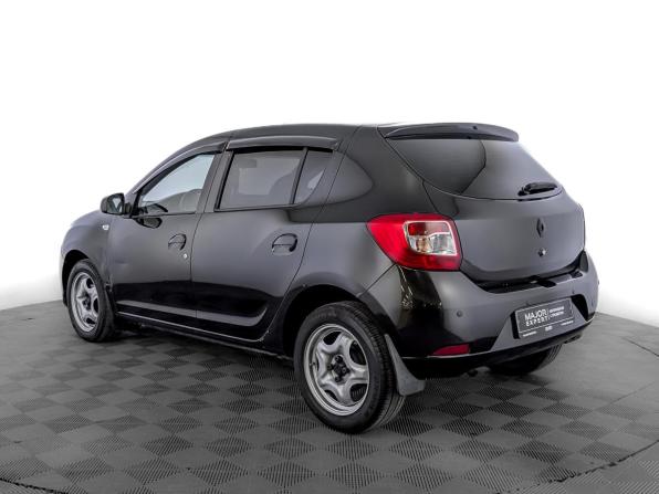 Renault Sandero II с пробегом 2015 года, цена 635 000 рублей, 190557 км, хэтчбек, Автокод Объявления