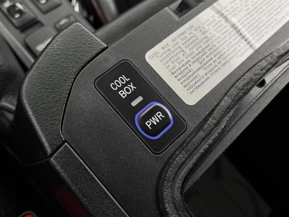 Toyota Land Cruiser Prado 150 Series Рестайлинг 1 с пробегом 2014 года, цена 3 496 900 рублей, 203803 км, внедорожник, Автокод Объявления