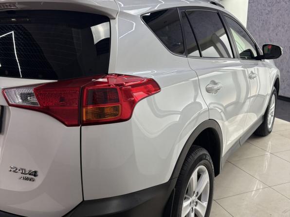 Toyota RAV4 IV (XA40) с пробегом 2014 года, цена 2 199 000 рублей, 90408 км, внедорожник, Автокод Объявления