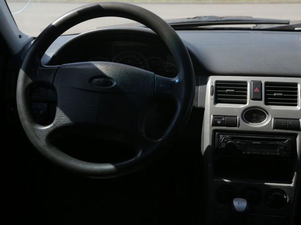 Lada (ВАЗ) Priora I с пробегом 2012 года, цена 135 000 рублей, 261000 км, универсал, Автокод Объявления