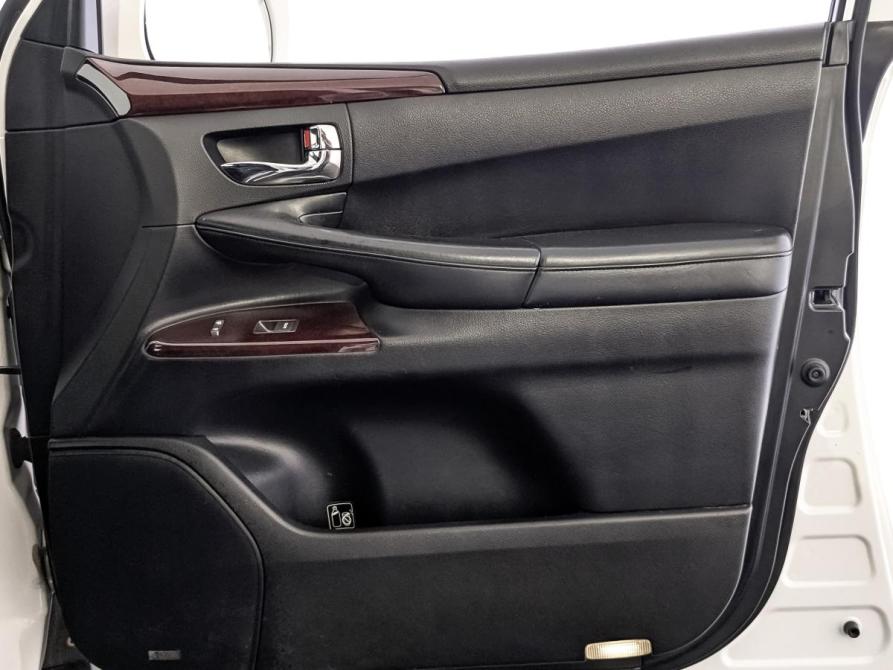 Lexus LX III Рестайлинг Москва  - изображение 25