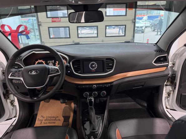 Lada (ВАЗ) Vesta I Рестайлинг (NG) с пробегом 2024 года, цена 1 453 000 рублей, 20956 км, универсал, Автокод Объявления