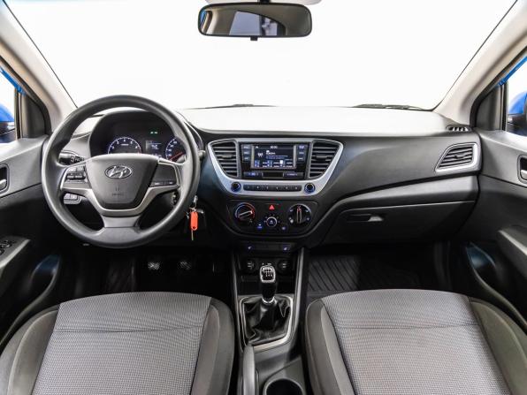 Hyundai Solaris II с пробегом 2018 года, цена 1 148 000 рублей, 121203 км, седан, Автокод Объявления
