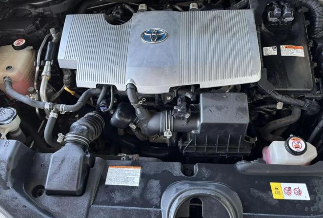 Toyota Prius III Рестайлинг (XW30) с пробегом 2016 года, цена 1 630 000 рублей, 133023 км, лифтбек, Автокод Объявления