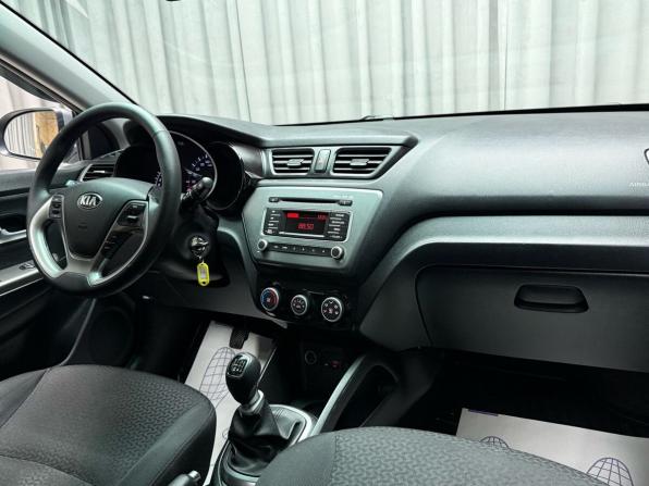 Kia Rio III Рестайлинг с пробегом 2016 года, цена 1 049 000 рублей, 146560 км, седан, Автокод Объявления