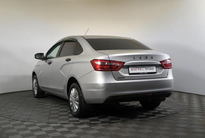 Lada (ВАЗ) Vesta I с пробегом 2021 года, цена 970 000 рублей, 107144 км, седан, Автокод Объявления