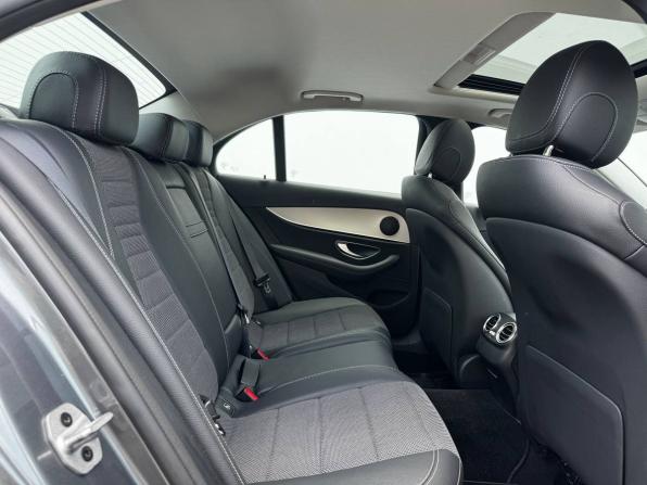 Mercedes-Benz E-Класс V (W213 S213 C238) с пробегом 2020 года, цена 4 389 000 рублей, 39561 км, седан, Автокод Объявления