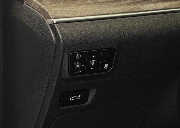 Kia K5 III с пробегом 2020 года, цена 2 320 000 рублей, 90717 км, седан, Автокод Объявления