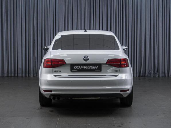 Volkswagen Jetta VI Рестайлинг с пробегом 2016 года, цена 1 198 000 рублей, 193441 км, седан, Автокод Объявления