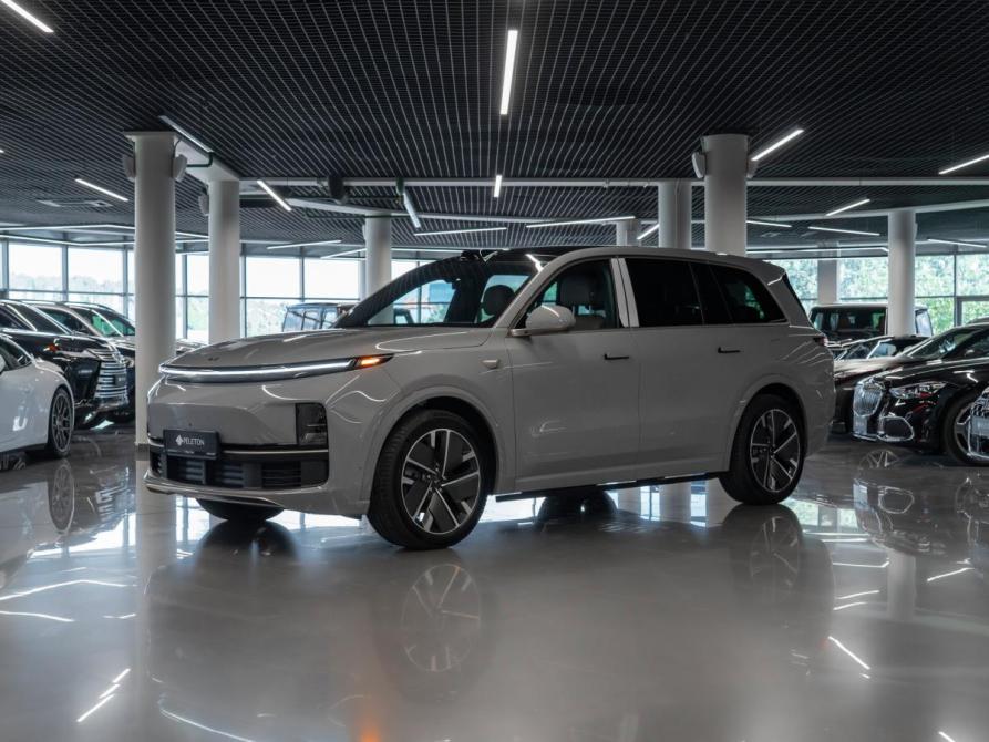 Li Auto (Lixiang) L9 II Москва  - изображение 1