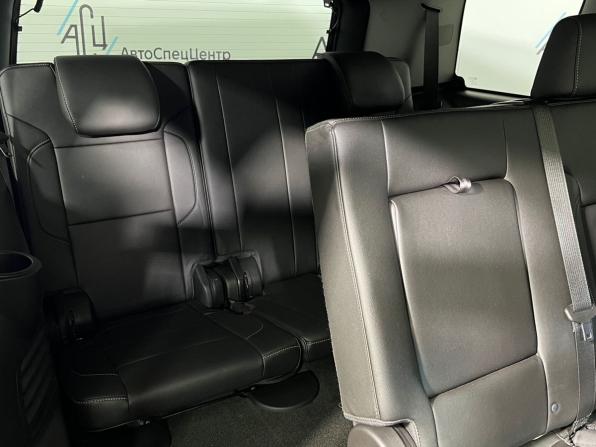 Chevrolet Tahoe IV с пробегом 2018 года, цена 3 169 000 рублей, 241178 км, внедорожник, Автокод Объявления