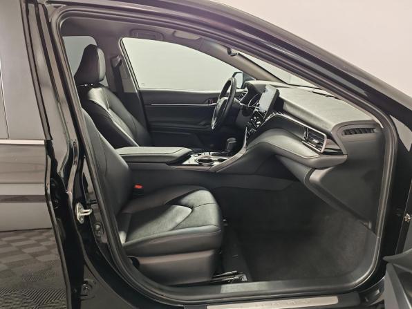 Toyota Camry VIII (XV70) Рестайлинг с пробегом 2021 года, цена 2 649 000 рублей, 183391 км, седан, Автокод Объявления