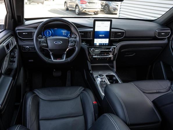 Ford Explorer VI с пробегом 2021 года, цена 4 910 000 рублей, 21983 км, внедорожник, Автокод Объявления