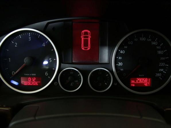 Volkswagen Touareg I Рестайлинг с пробегом 2007 года, цена 795 000 рублей, 290581 км, внедорожник, Автокод Объявления