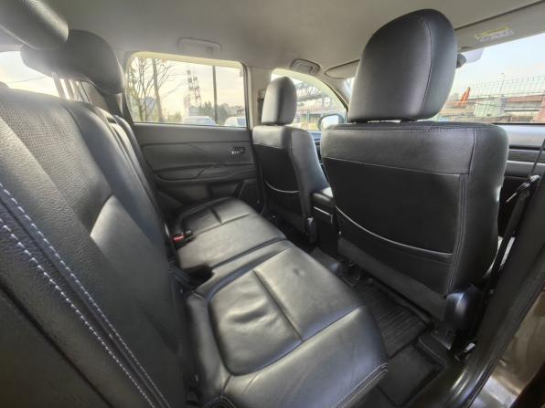 Mitsubishi Outlander III Рестайлинг 2 с пробегом 2016 года, цена 1 459 000 рублей, 173000 км, внедорожник, Автокод Объявления