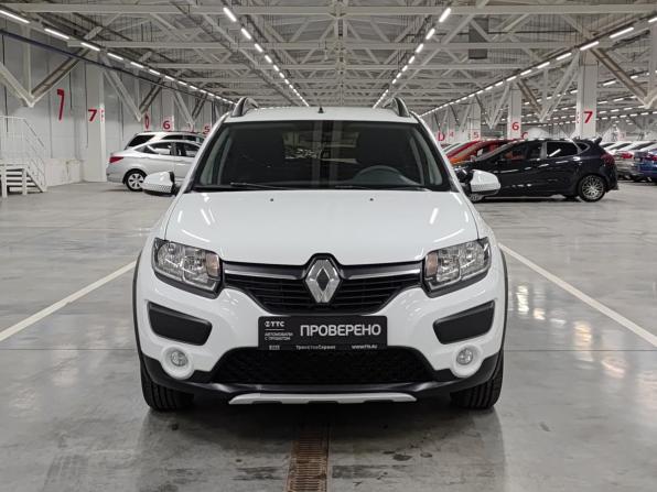 Renault Sandero II с пробегом 2018 года, цена 1 229 999 рублей, 92137 км, хэтчбек, Автокод Объявления