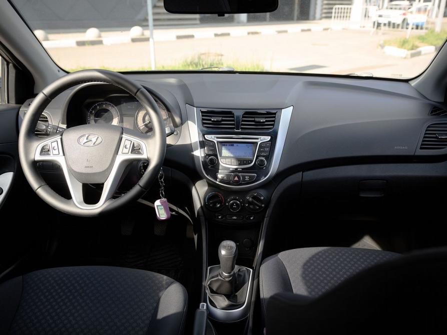 Hyundai Solaris I Казань  - изображение 7