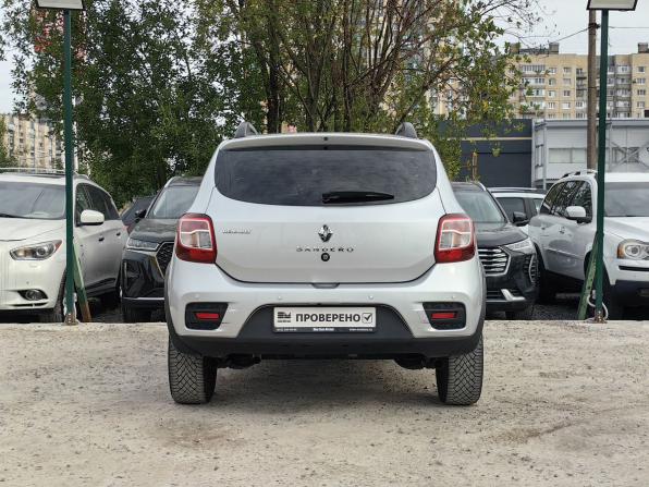 Renault Sandero II с пробегом 2016 года, цена 1 299 000 рублей, 48184 км, хэтчбек, Автокод Объявления