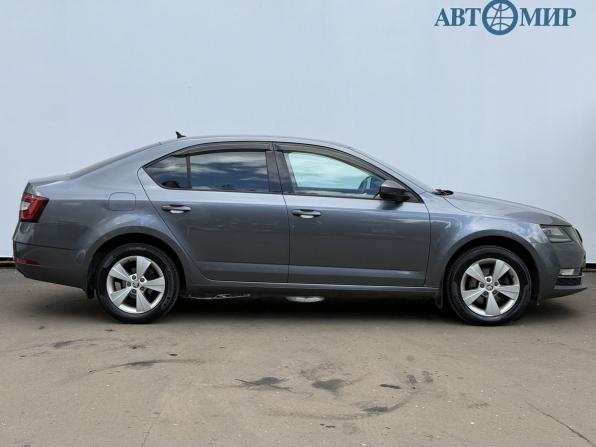 Skoda Octavia III (A7) Рестайлинг с пробегом 2017 года, цена 1 650 000 рублей, 184448 км, лифтбек, Автокод Объявления