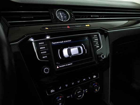 Volkswagen Passat B8 с пробегом 2017 года, цена 1 419 777 рублей, 232000 км, седан, Автокод Объявления